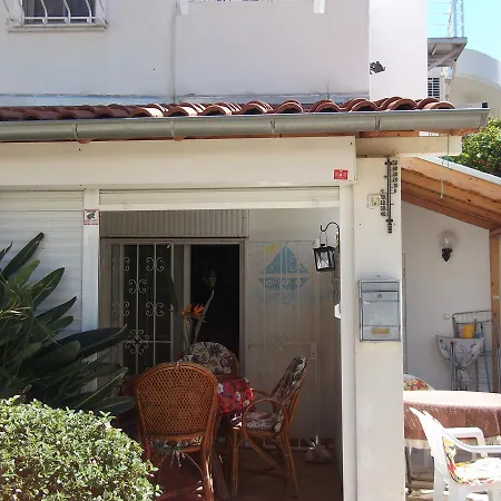 Traumferienhaus Direkt Am Meer Vakantiehuis Avsallar