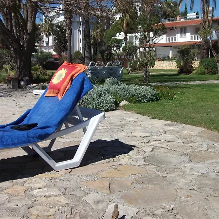 Traumferienhaus Direkt Am Meer Dom wakacyjny Avsallar